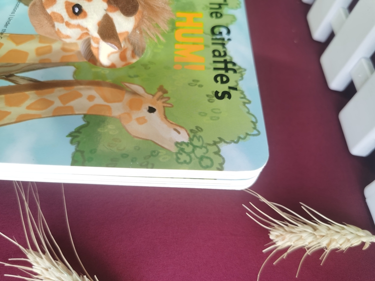 Puppet board Books
