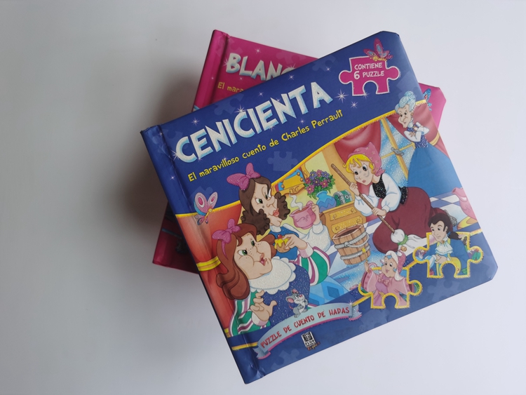 Puzzles books